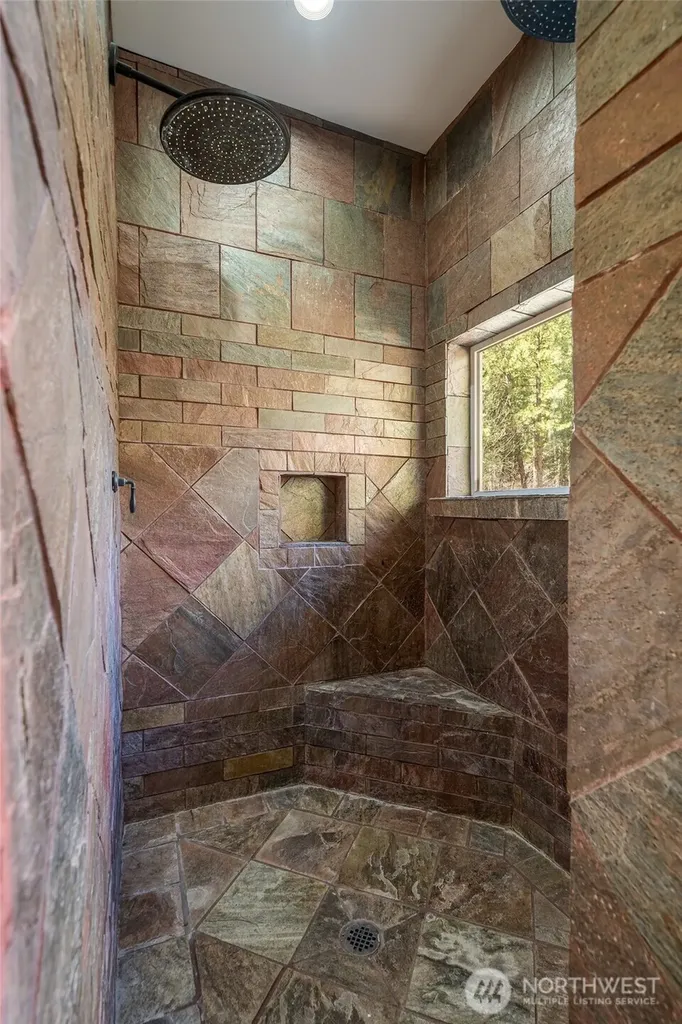 710 Antoine Creek Road Chelan WA 98816