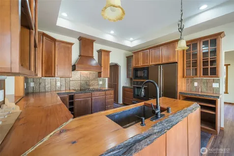 710 Antoine Creek Road Chelan WA 98816