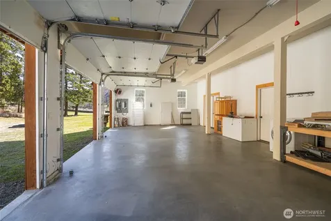 710 Antoine Creek Road Chelan WA 98816
