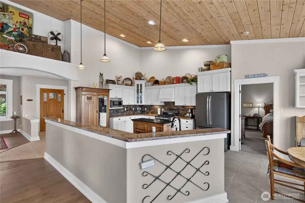 6426 Ivy Street Anacortes WA 98221