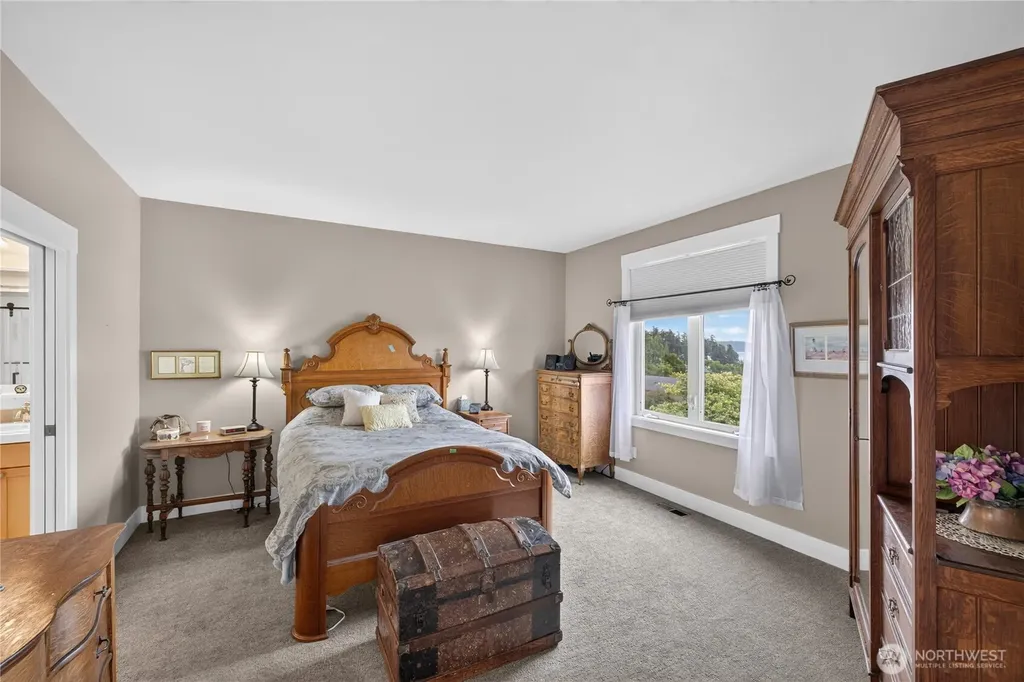 6426 Ivy Street Anacortes WA 98221