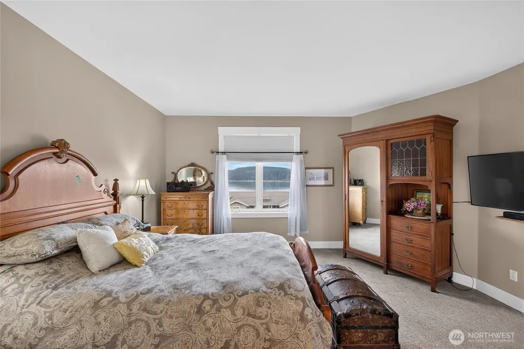 6426 Ivy Street Anacortes WA 98221
