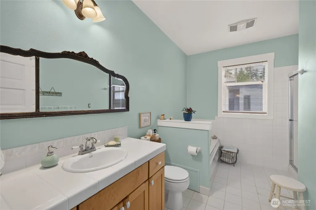 6426 Ivy Street Anacortes WA 98221