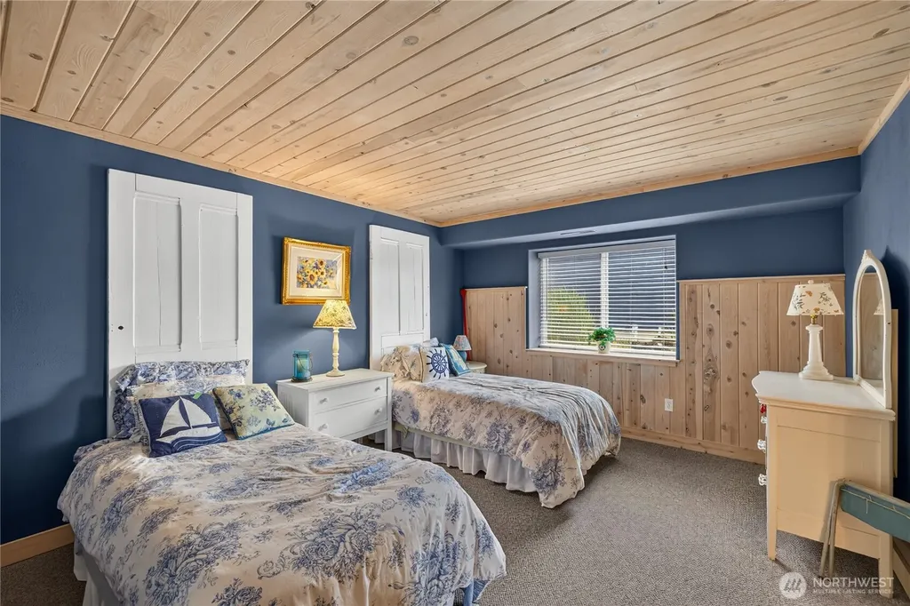 6426 Ivy Street Anacortes WA 98221