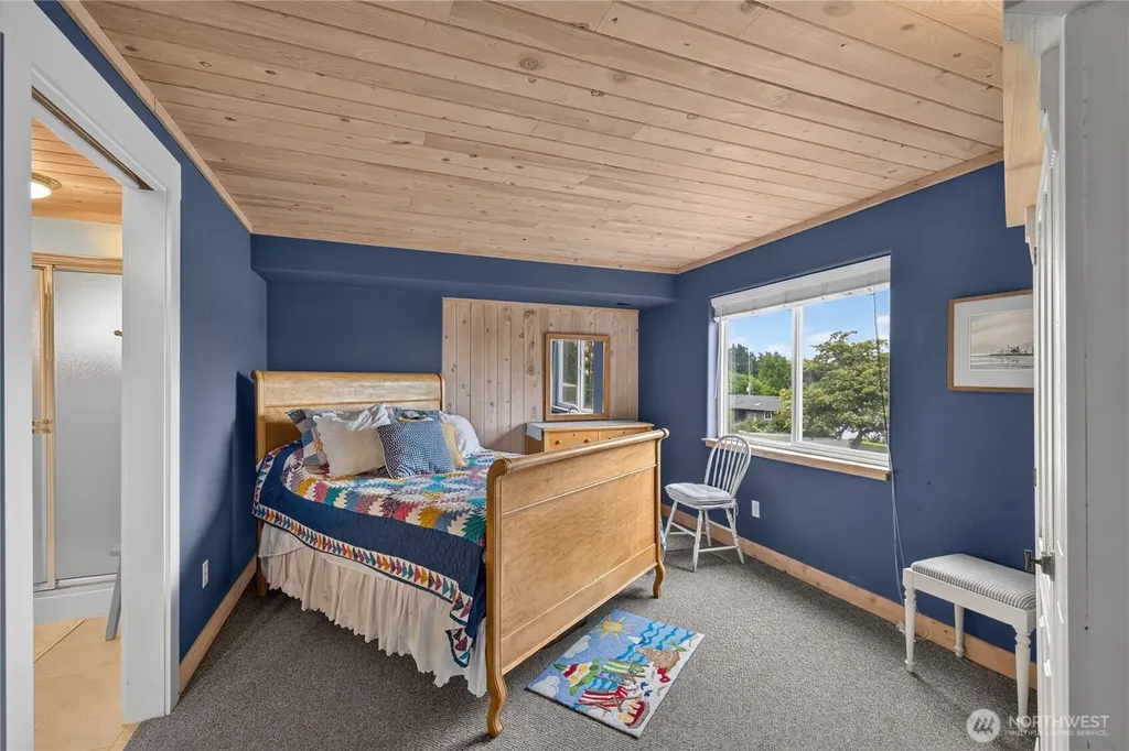 6426 Ivy Street Anacortes WA 98221