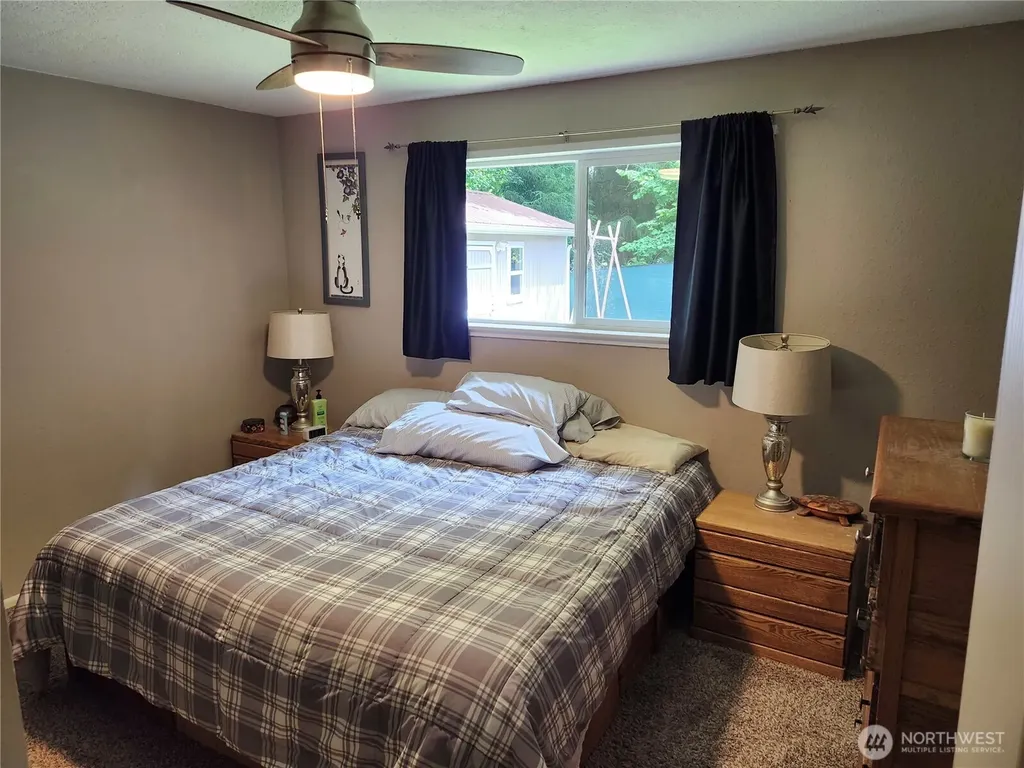 310 Maple Lane Aberdeen WA 98520