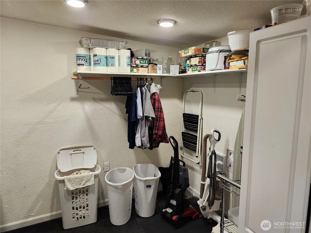 310 Maple Lane Aberdeen WA 98520