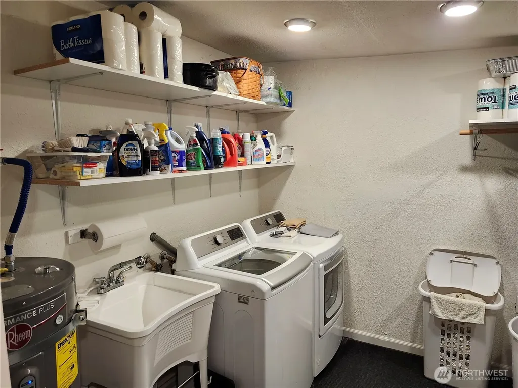 310 Maple Lane Aberdeen WA 98520