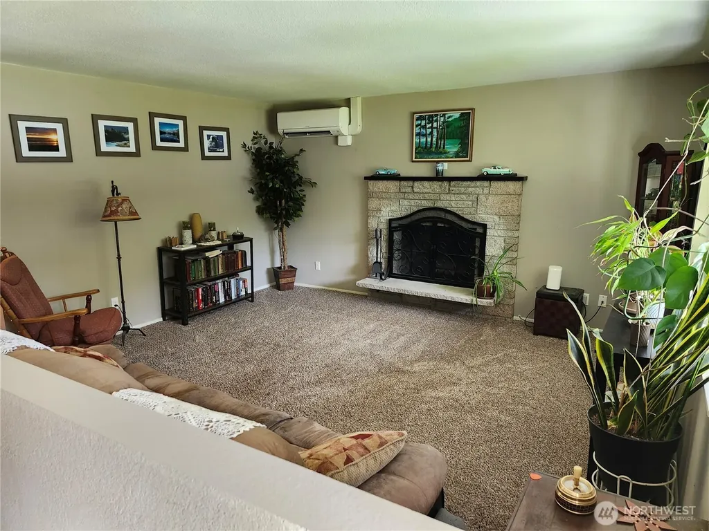 310 Maple Lane Aberdeen WA 98520