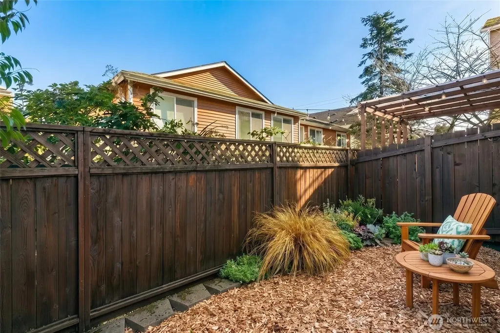 2414 SW Holden Street Seattle WA 98106