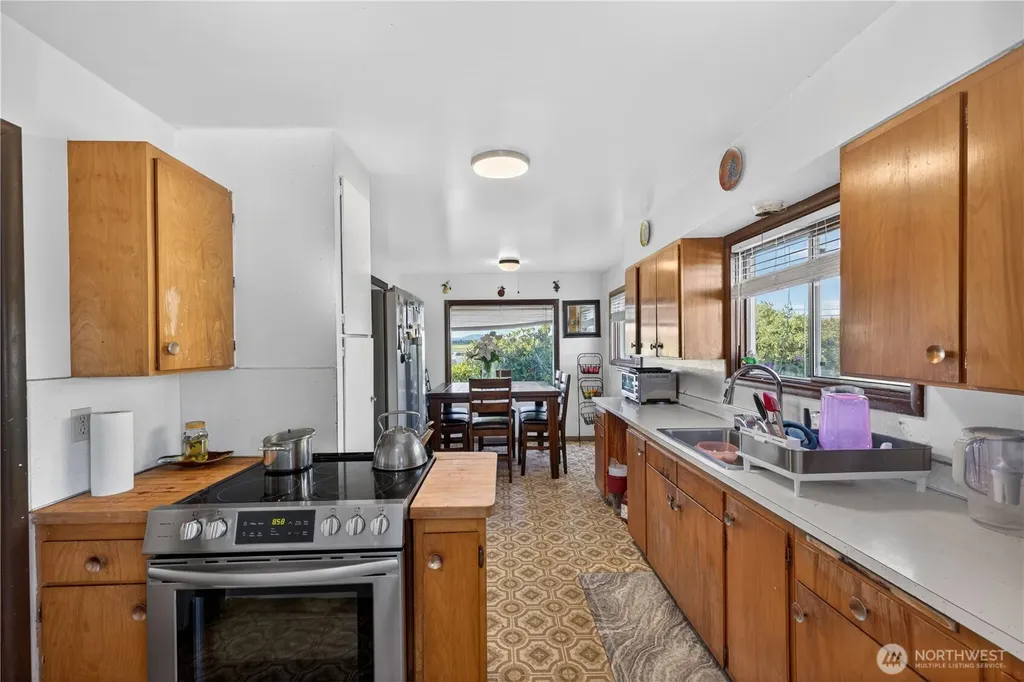 19933 Cook Road Burlington WA 98233