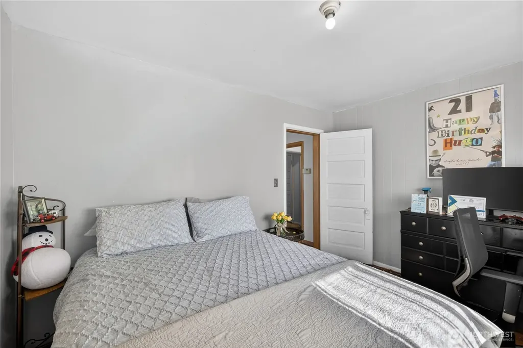 19933 Cook Road Burlington WA 98233