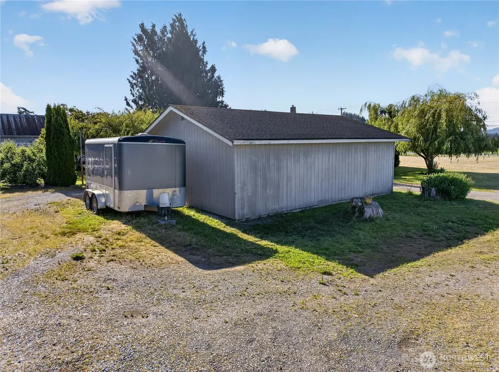 19933 Cook Road Burlington WA 98233