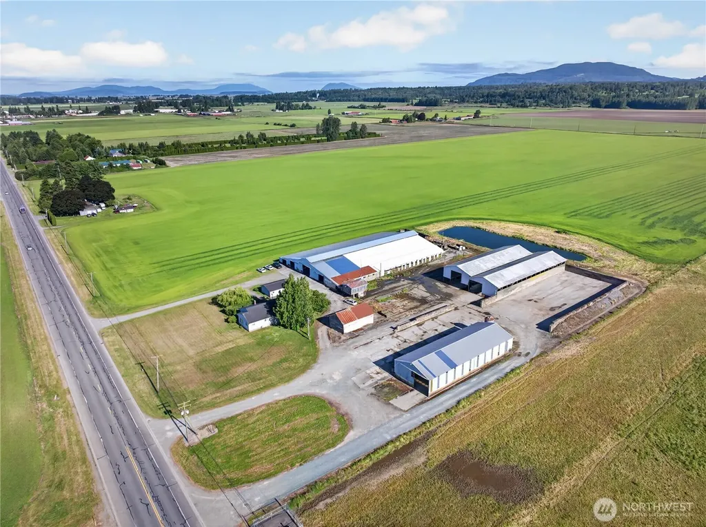 19933 Cook Road Burlington WA 98233