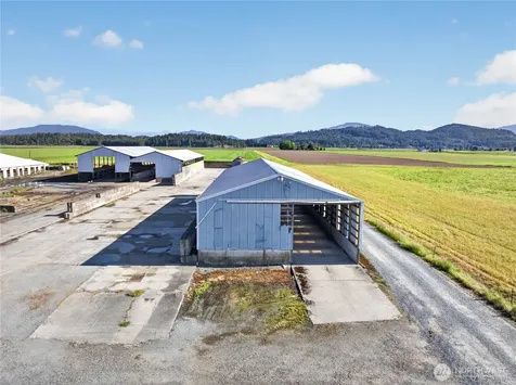 19933 Cook Road Burlington WA 98233
