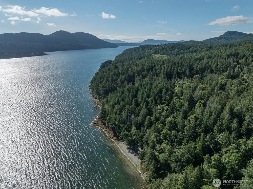 2101 Dolphin Bay Road Orcas Island WA 98245