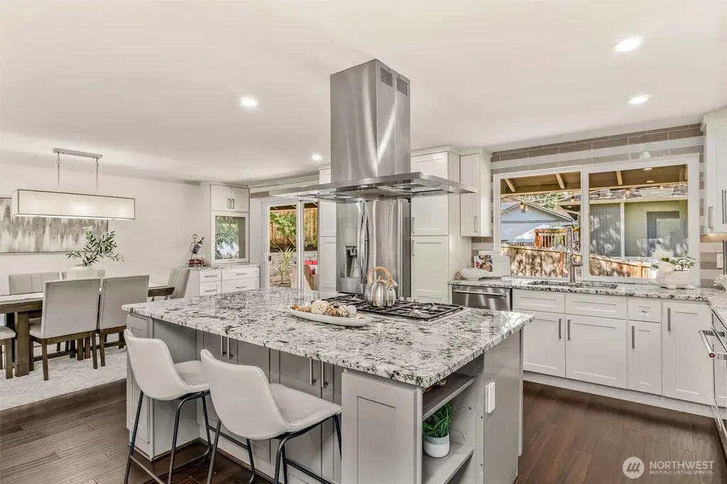 17228 NE 85th Place Redmond WA 98052