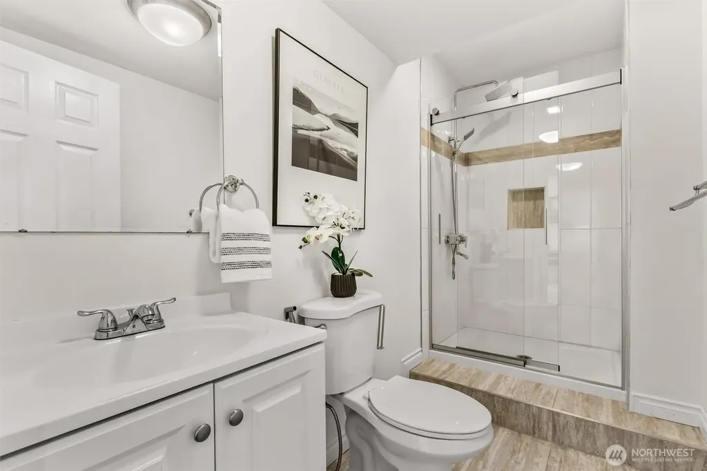 17228 NE 85th Place Redmond WA 98052