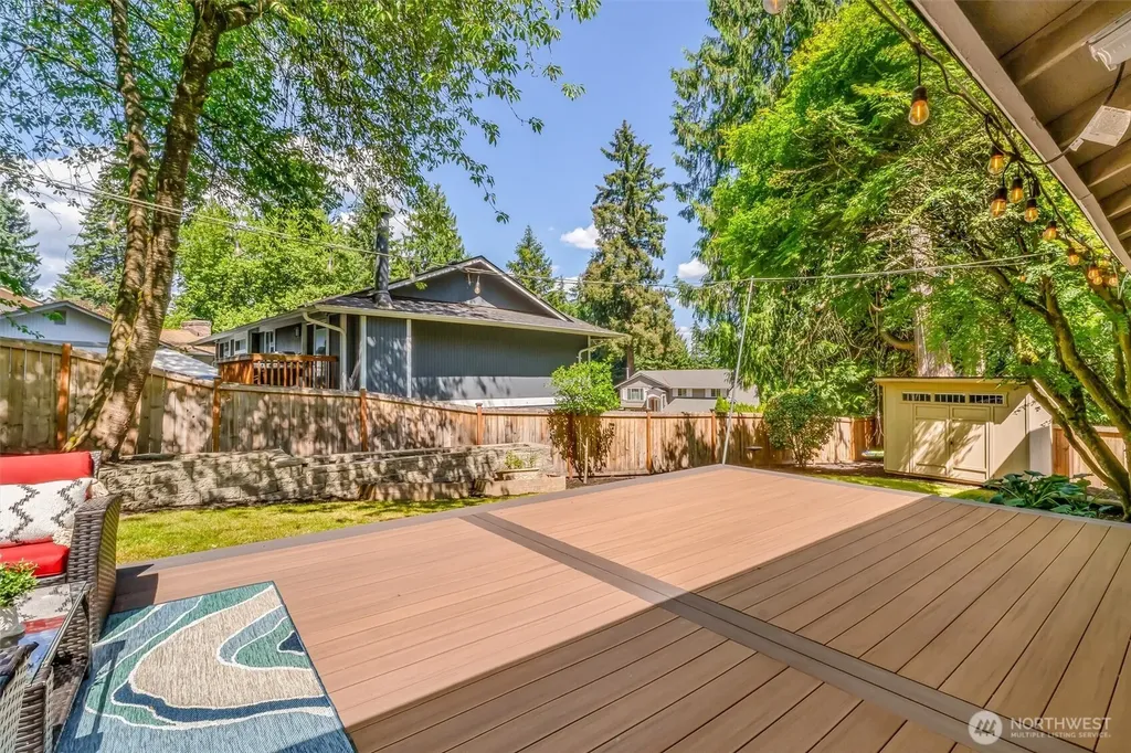 17228 NE 85th Place Redmond WA 98052