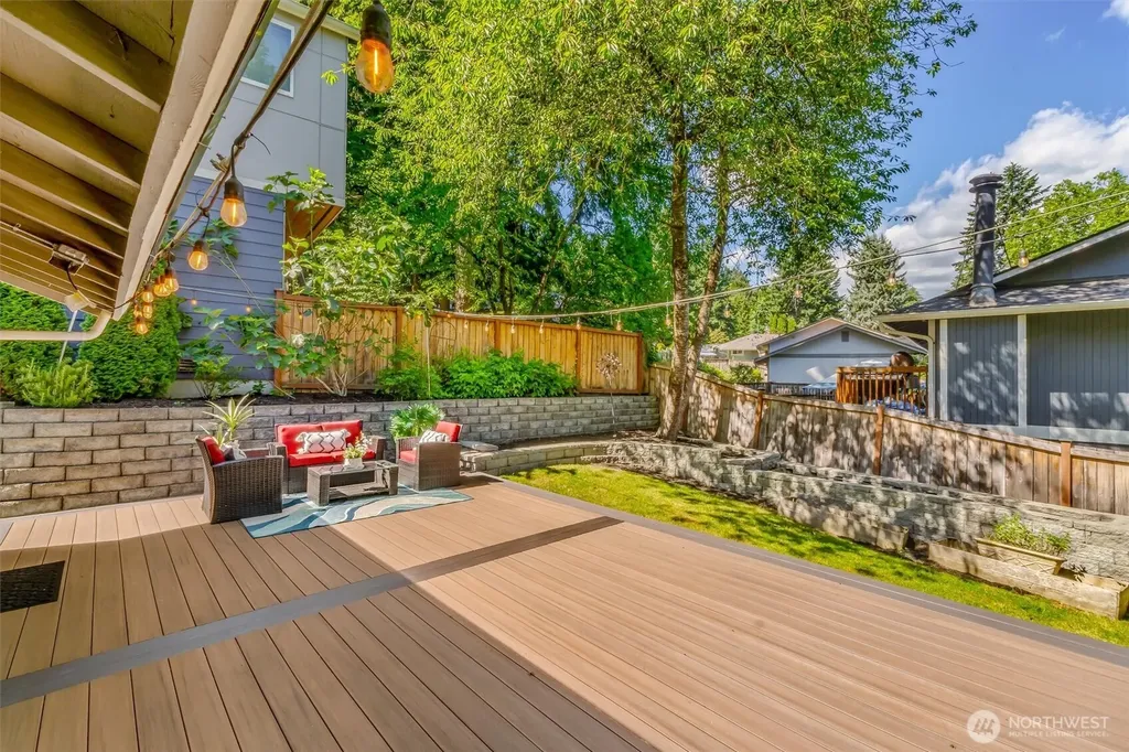 17228 NE 85th Place Redmond WA 98052