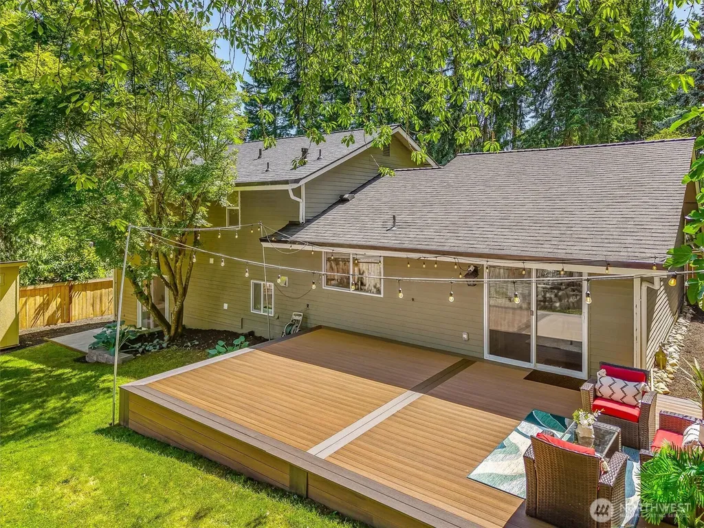 17228 NE 85th Place Redmond WA 98052