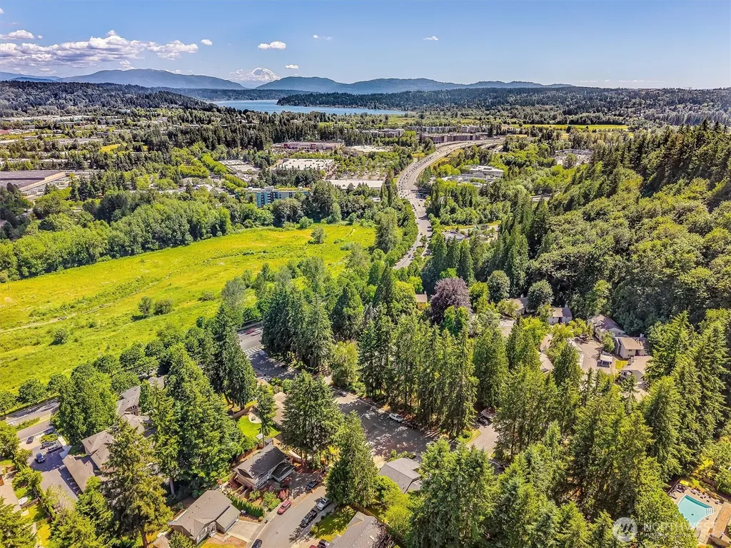 17228 NE 85th Place Redmond WA 98052