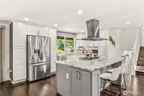 17228 NE 85th Place Redmond WA 98052