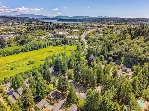 17228 NE 85th Place Redmond WA 98052
