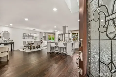 17228 NE 85th Place Redmond WA 98052
