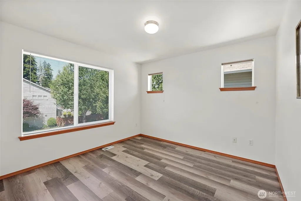 6920 Zenda Drive SE Tumwater WA 98501