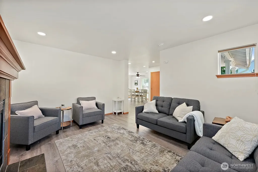 6920 Zenda Drive SE Tumwater WA 98501