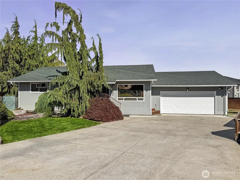 1324 Seneca Street Wenatchee WA 98801