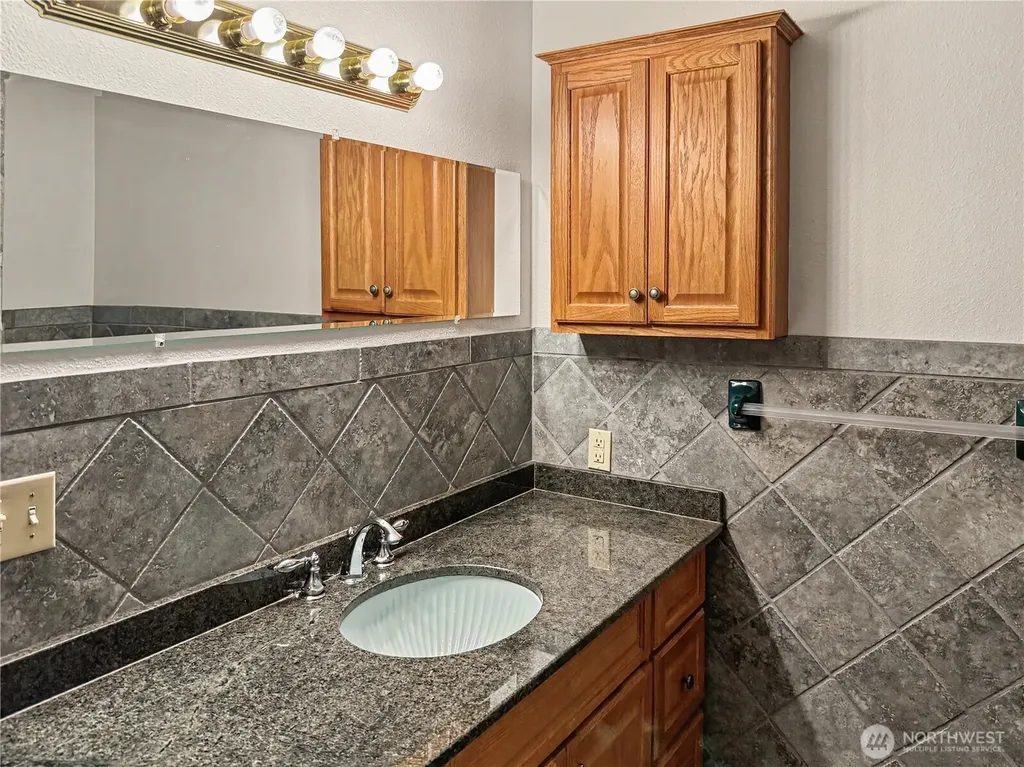 1324 Seneca Street Wenatchee WA 98801