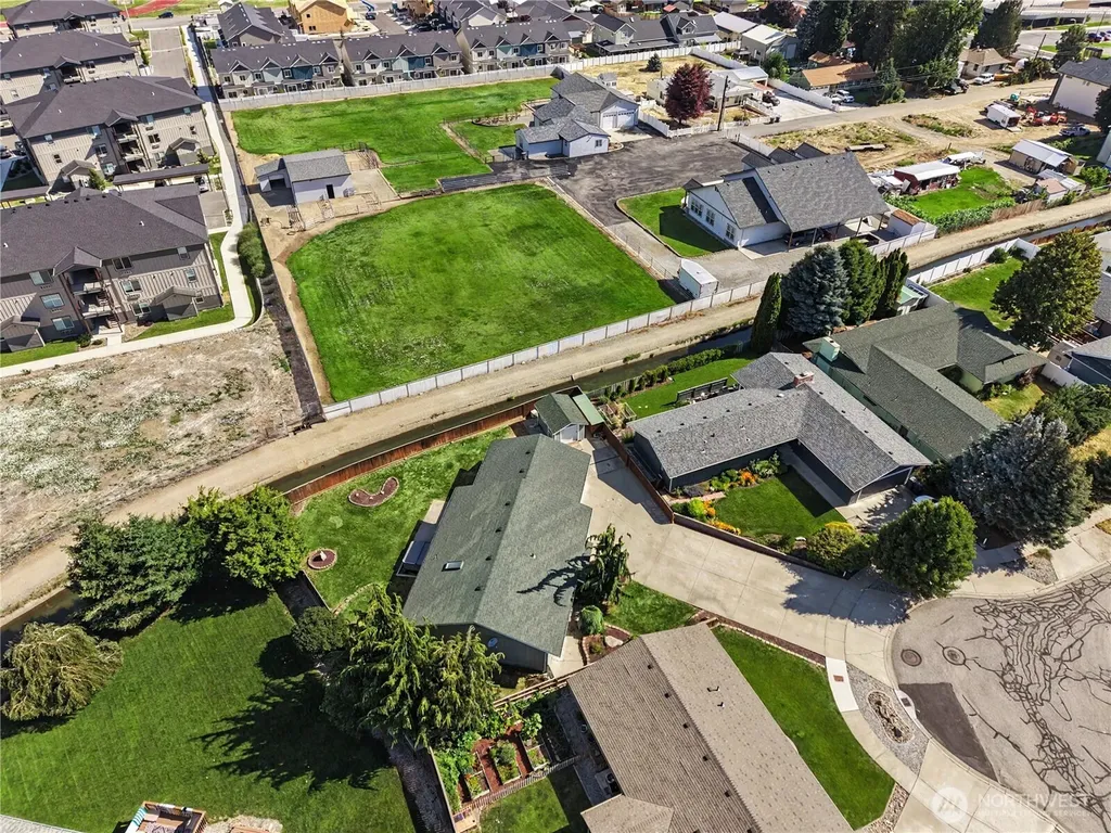 1324 Seneca Street Wenatchee WA 98801