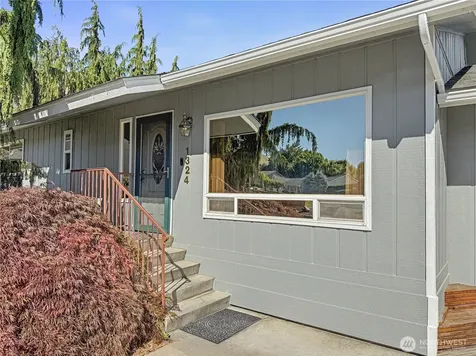 1324 Seneca Street Wenatchee WA 98801
