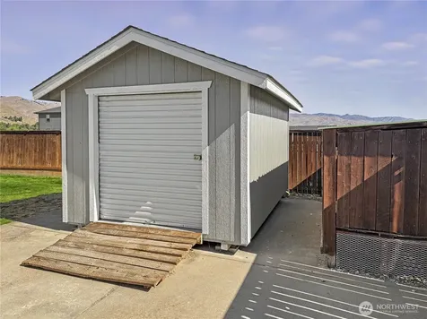 1324 Seneca Street Wenatchee WA 98801