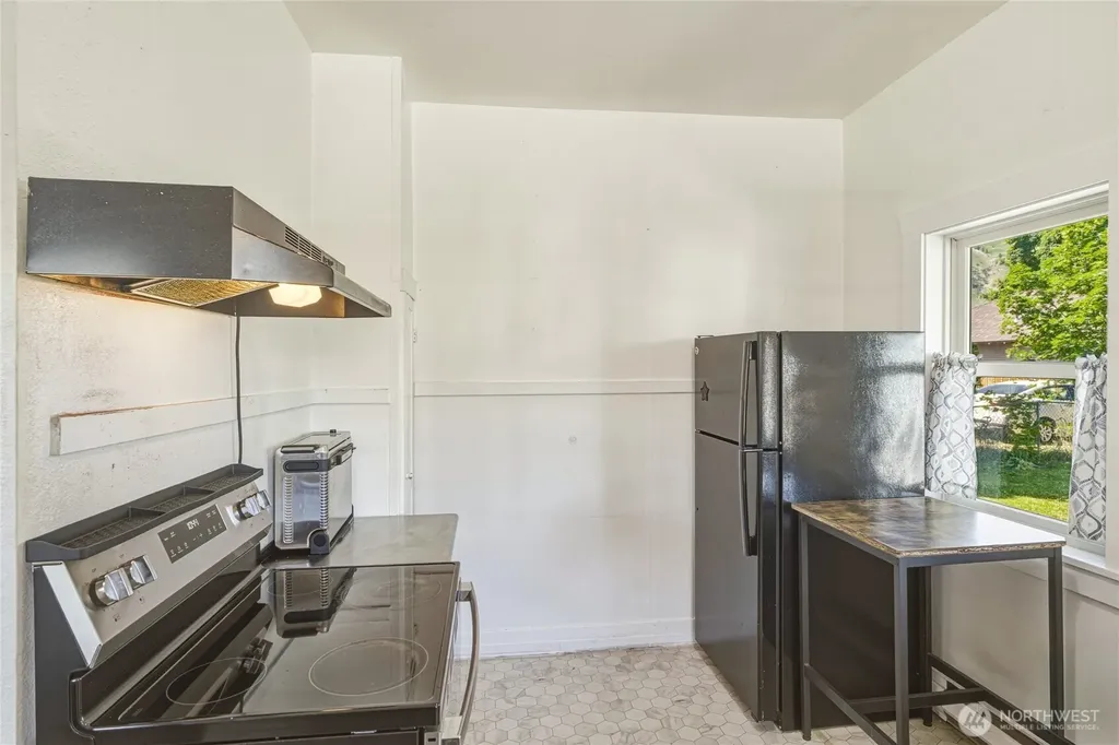 606 S Miller Street Wenatchee WA 98801