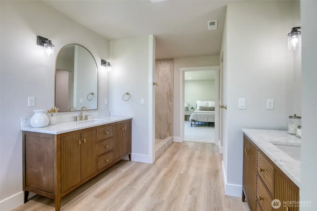 1408 Grays Point Lane Aberdeen WA 98520