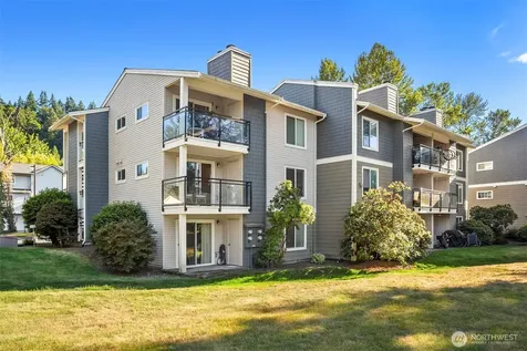 10822 E Riverside Drive Bothell WA 98011