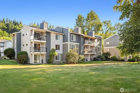 10822 E Riverside Drive Bothell WA 98011