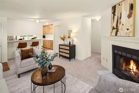 10822 E Riverside Drive Bothell WA 98011