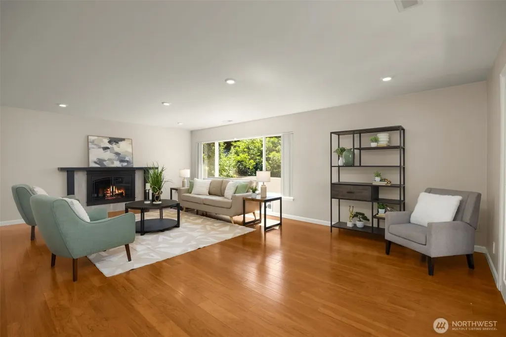 16711 NE 6th Place Bellevue WA 98008