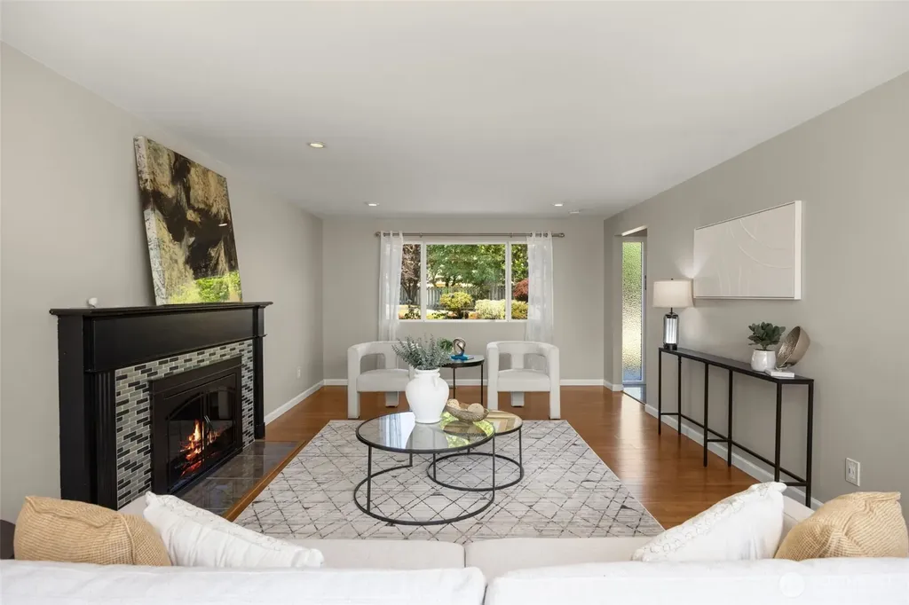 16711 NE 6th Place Bellevue WA 98008