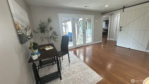 16711 NE 6th Place Bellevue WA 98008