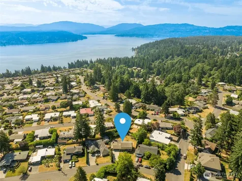16711 NE 6th Place Bellevue WA 98008