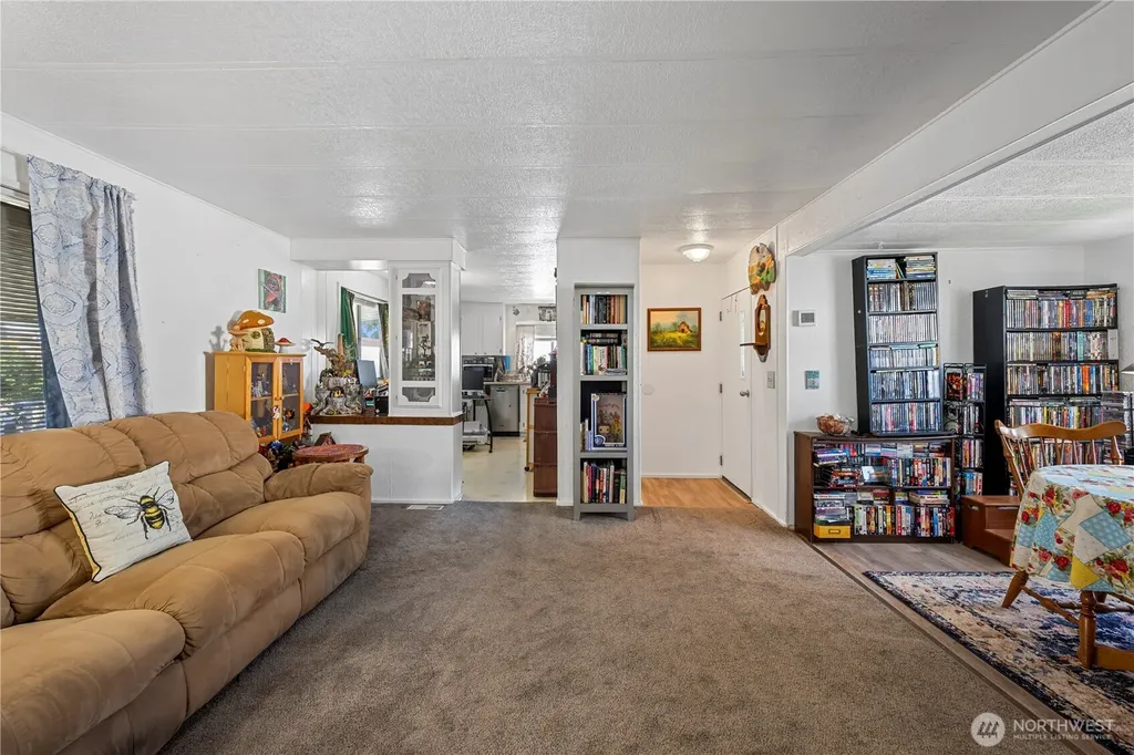 16600 25th Avenue NE Marysville WA 98270