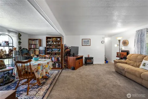 16600 25th Avenue NE Marysville WA 98270