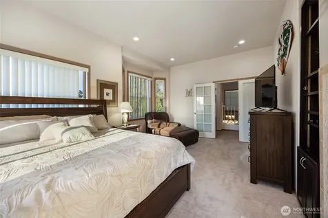 10821 Crestwood Drive S Seattle WA 98178