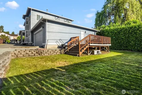 10821 Crestwood Drive S Seattle WA 98178