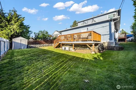 10821 Crestwood Drive S Seattle WA 98178